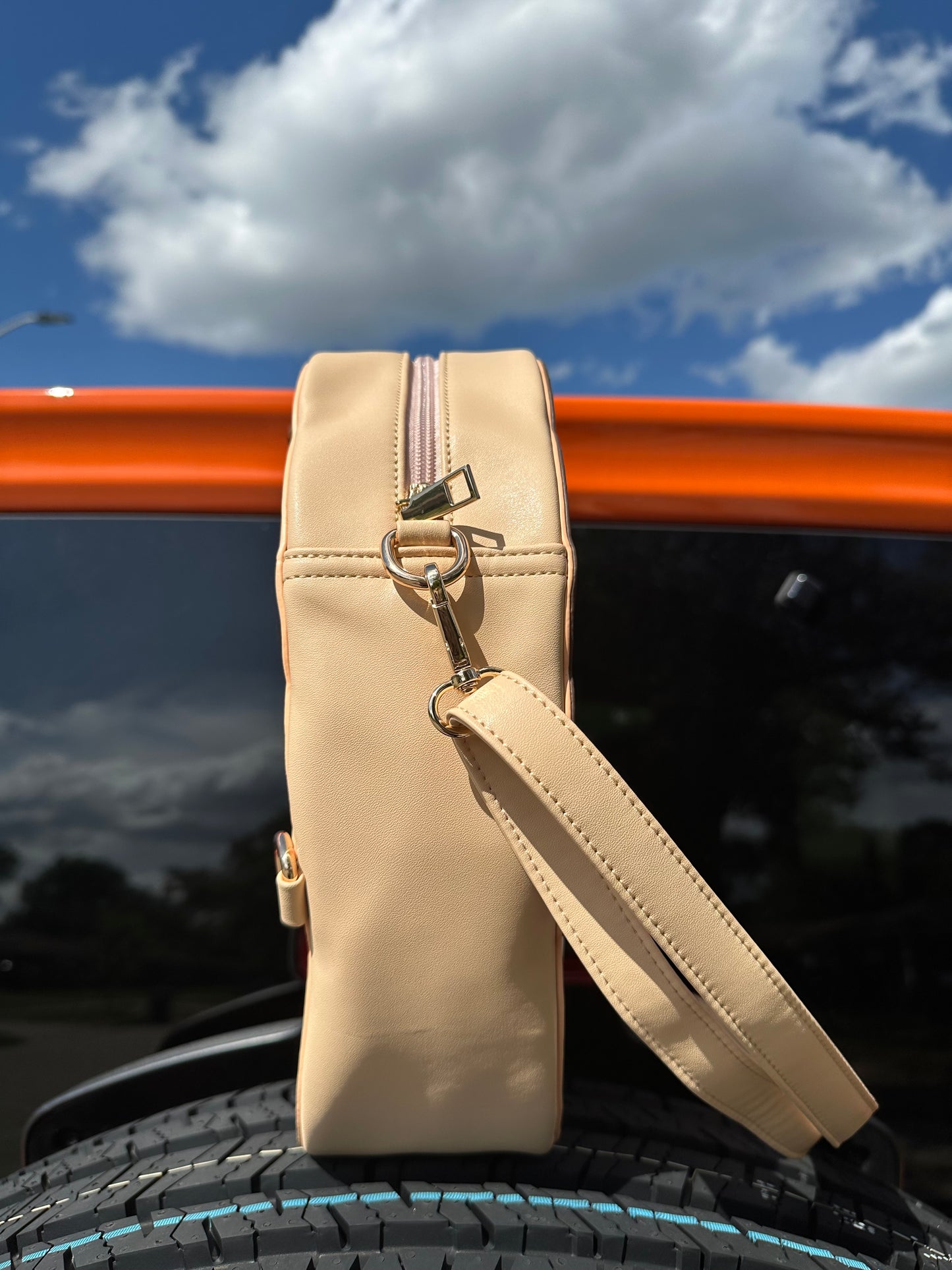 Peggy “ESCUCHAME” Bag *PREORDER*